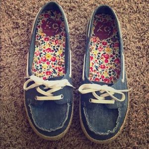 K 9 Rocket Dog boat shoes